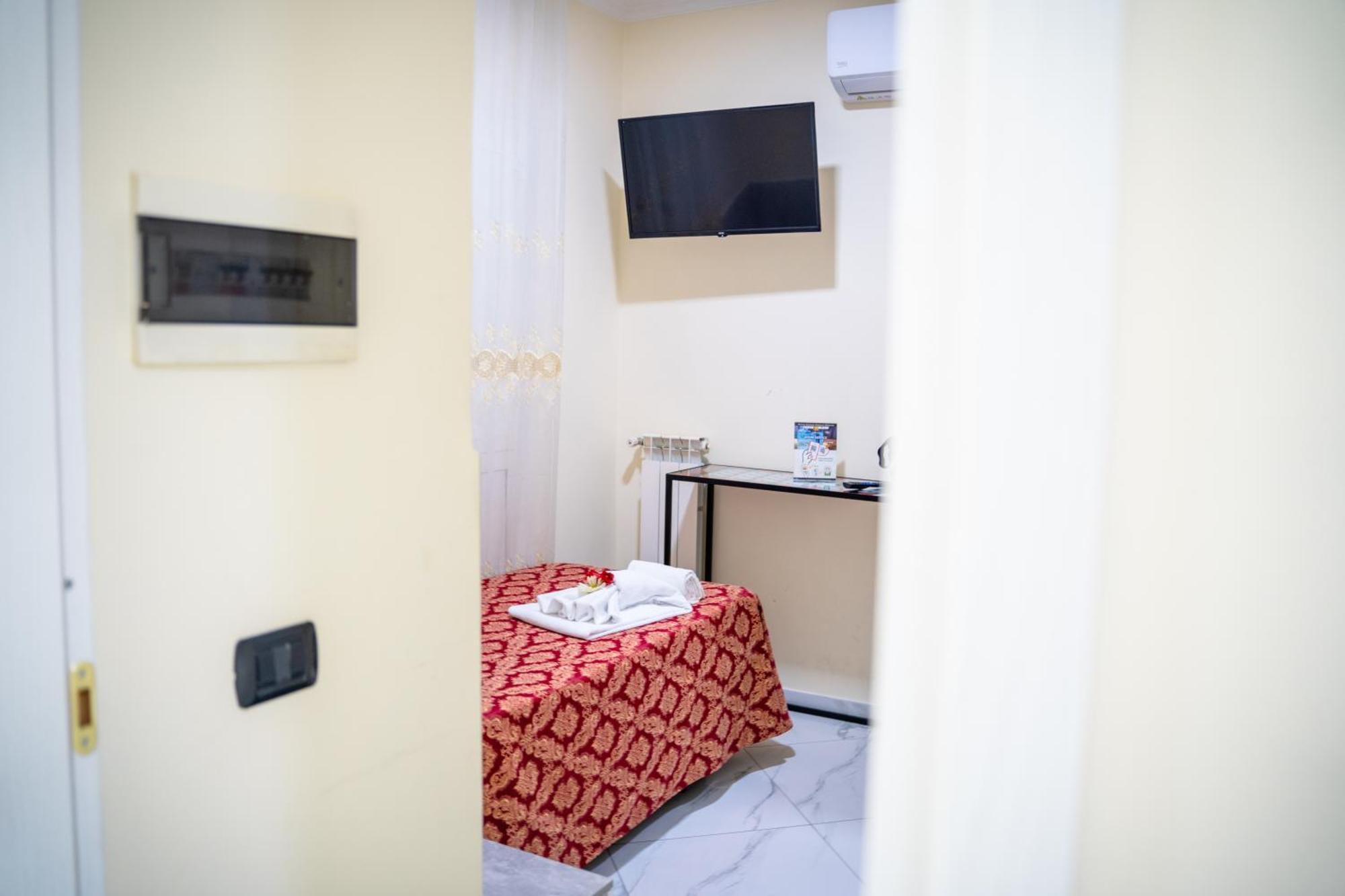 Affittacamere Tiche Roma Exterior foto